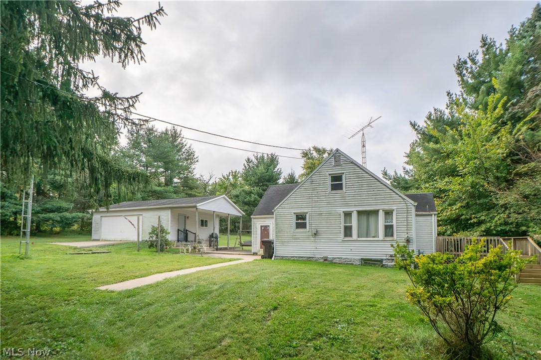 1620 Baum Street Se Property Photo 8