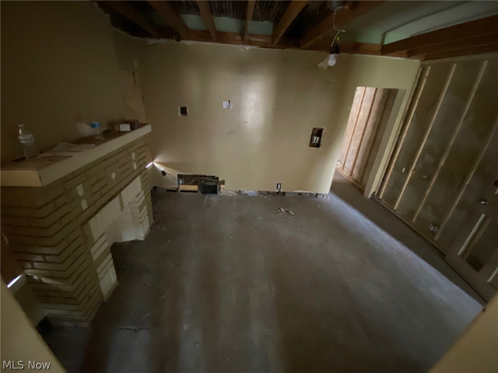 15213 Ridpath Avenue Property Photo 6
