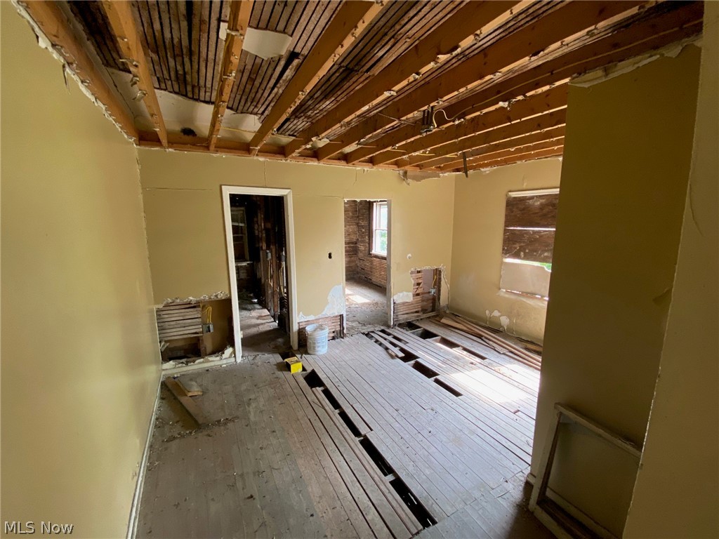 15213 Ridpath Avenue Property Photo 23