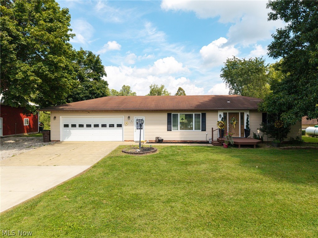2817 County Road 775 Property Photo 1