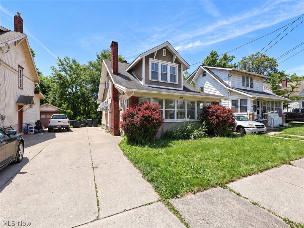 2078 18th Street Sw Property Photo 1