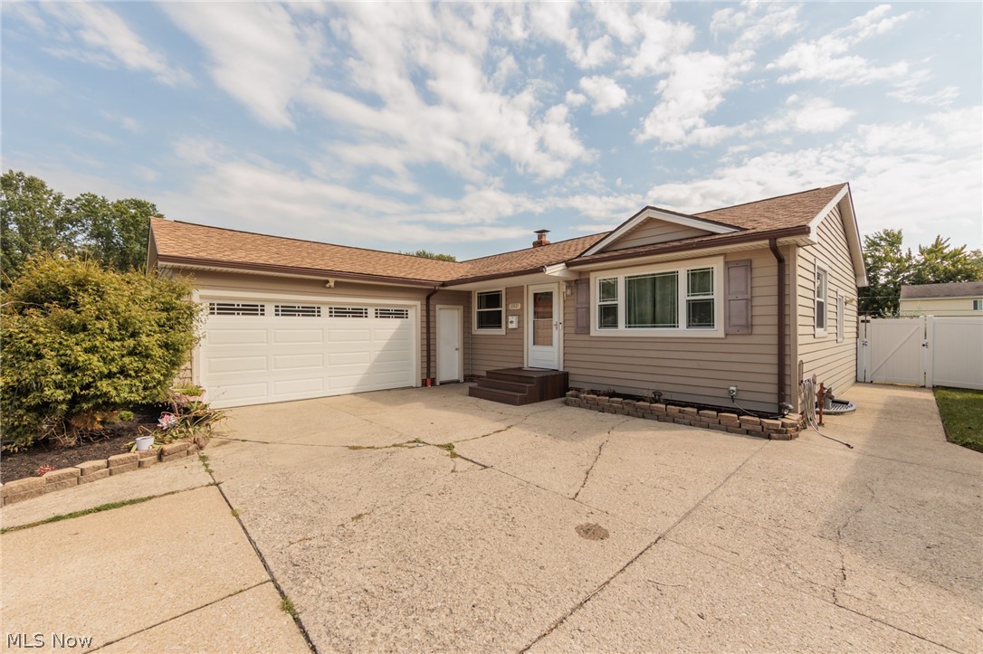 23537 David Drive Property Photo