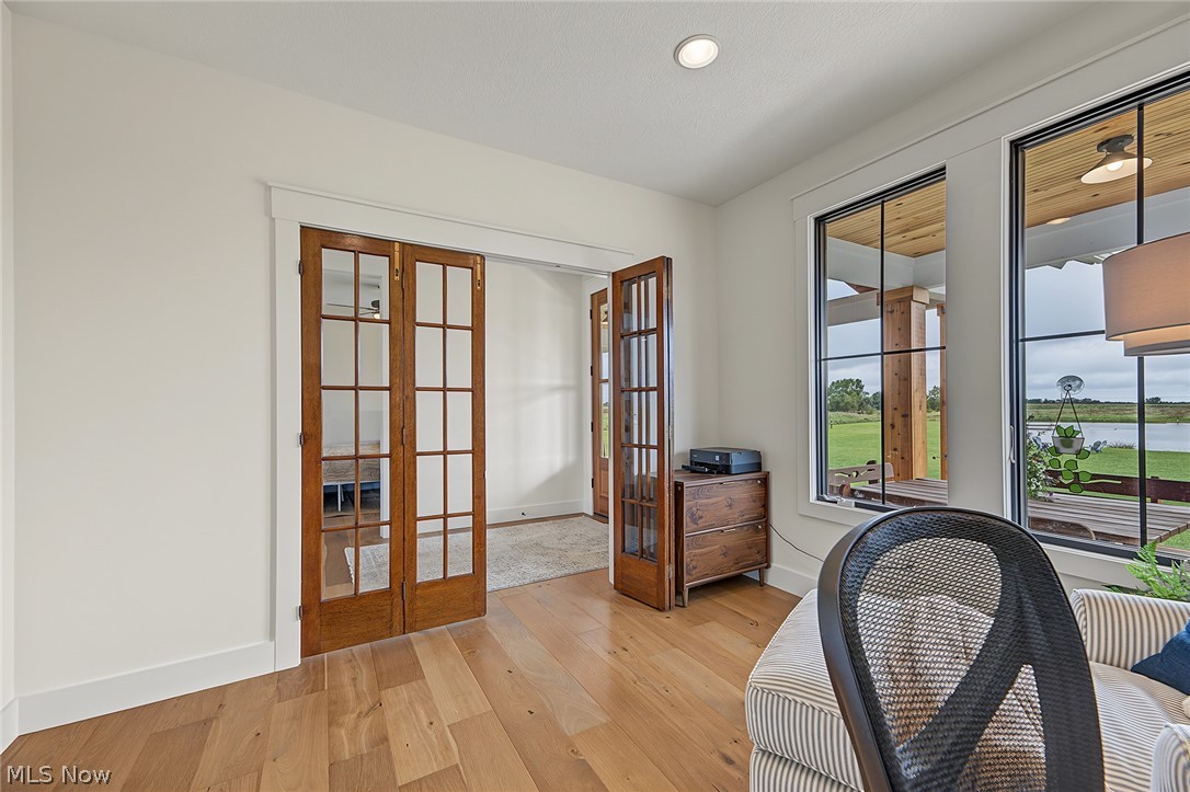 8178 W Smith Road Property Photo 14