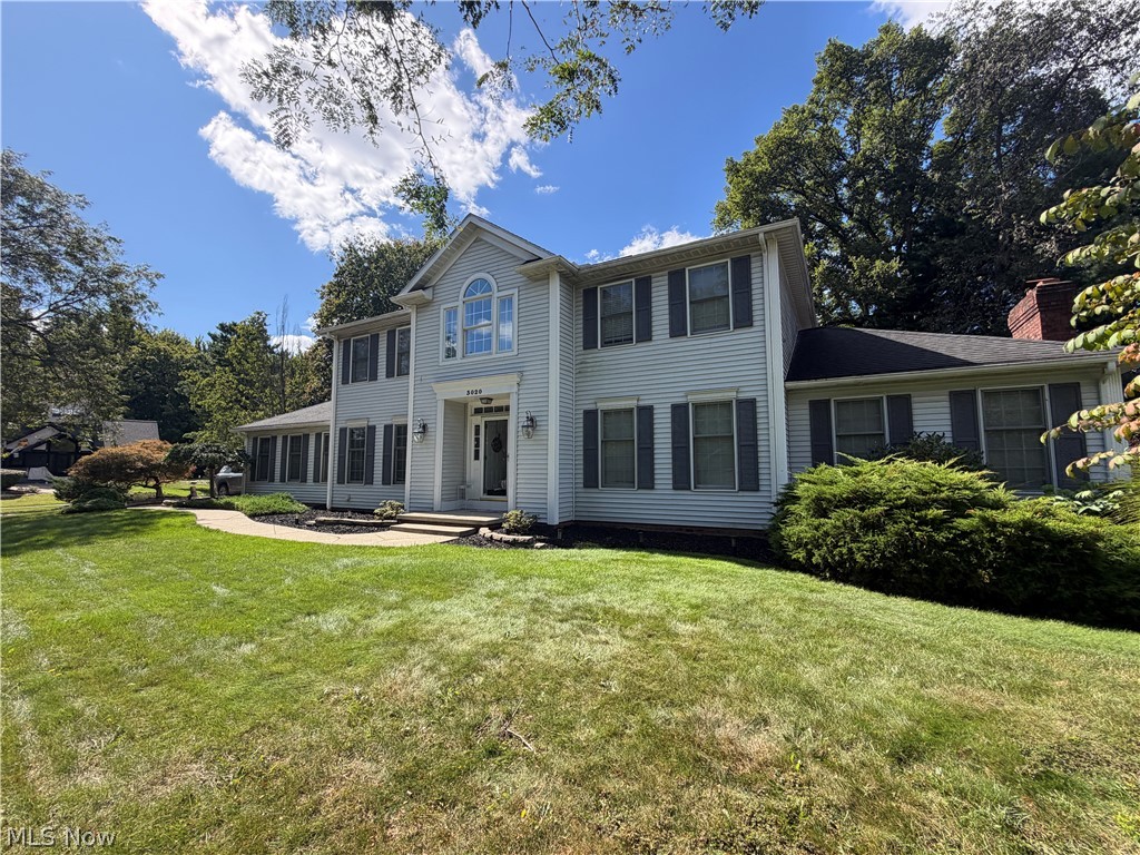 3020 Fox Burrow Drive Property Photo 2