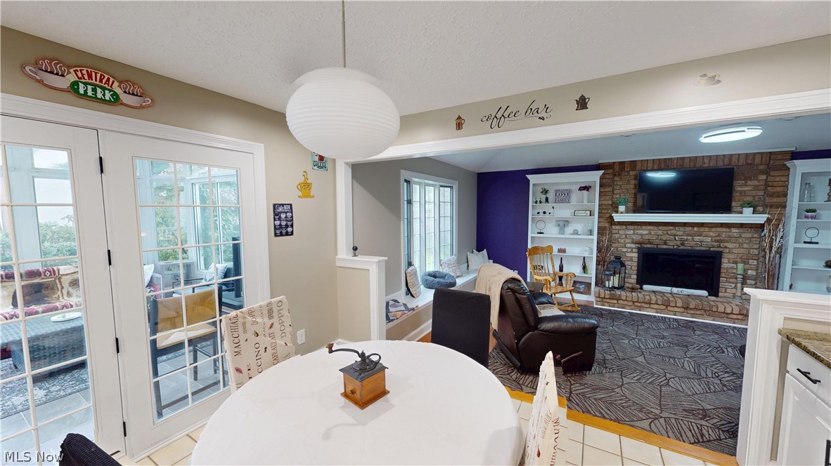 3020 Fox Burrow Drive Property Photo 13