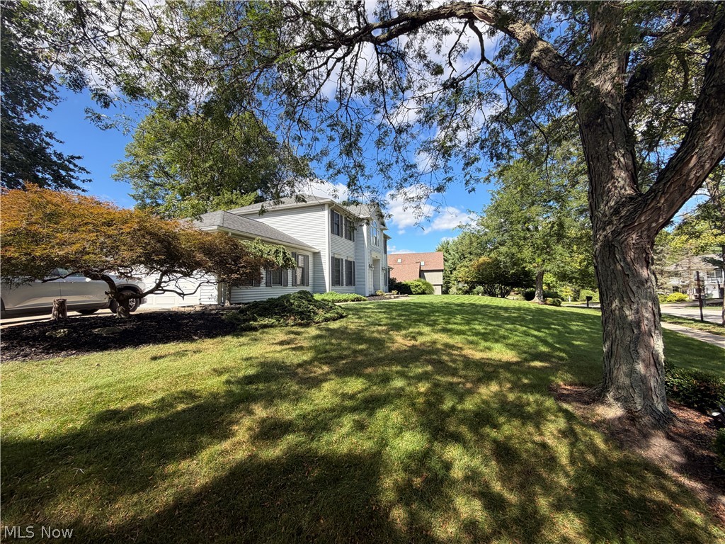 3020 Fox Burrow Drive Property Photo 40