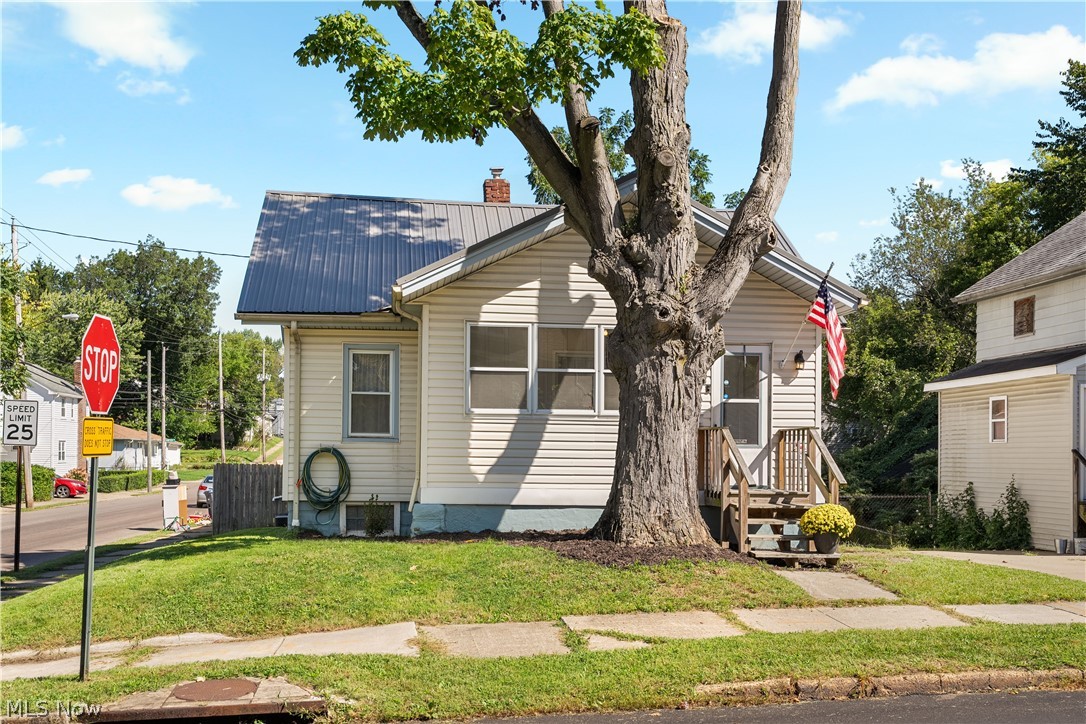 1079 Pitkin Avenue Property Photo 1