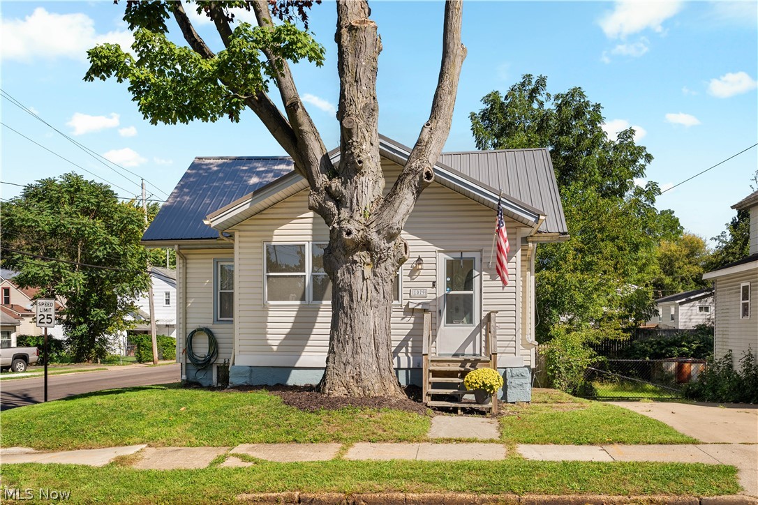 1079 Pitkin Avenue Property Photo 2