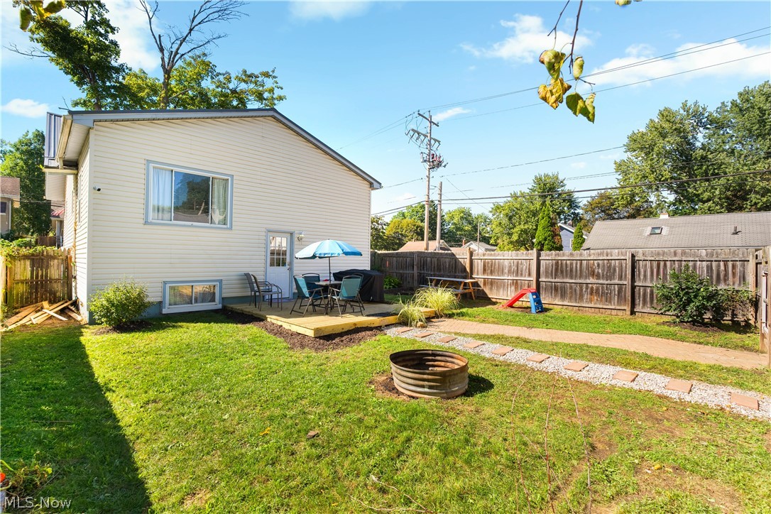1079 Pitkin Avenue Property Photo 5