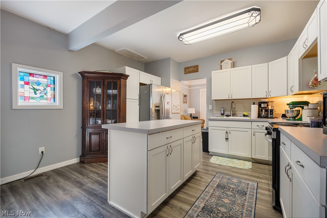 1079 Pitkin Avenue Property Photo 16