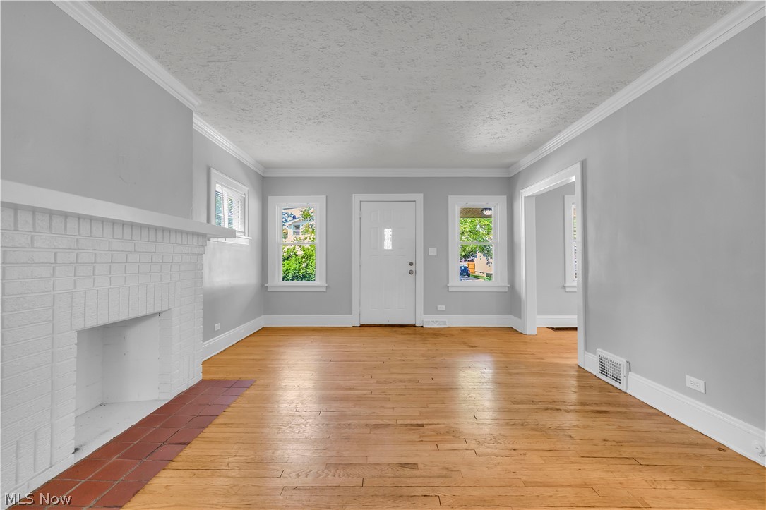 921 Helmsdale Road Property Photo 4