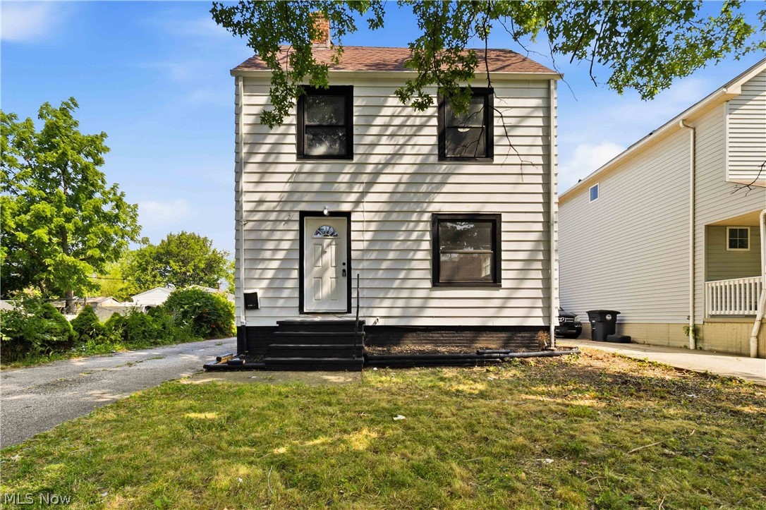 12904 Brookfield Avenue Property Photo 1