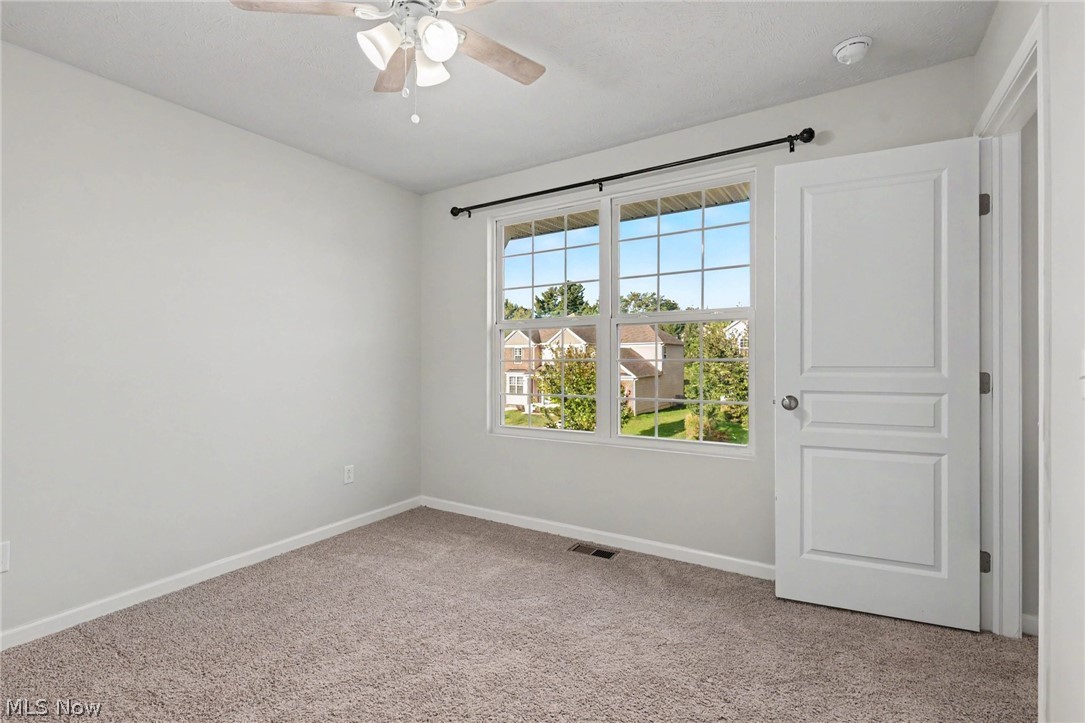 57 Garnett Circle Property Photo 7