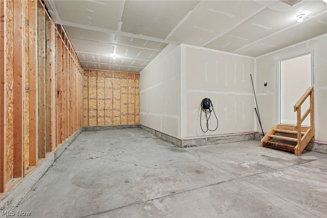 57 Garnett Circle Property Photo 13