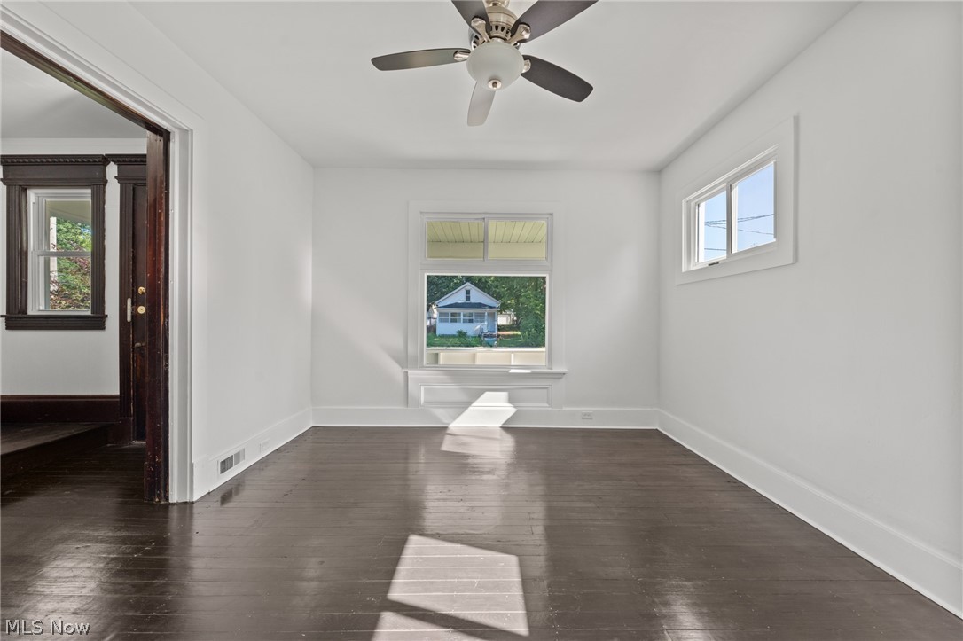 6209 Pear Avenue Property Photo 7