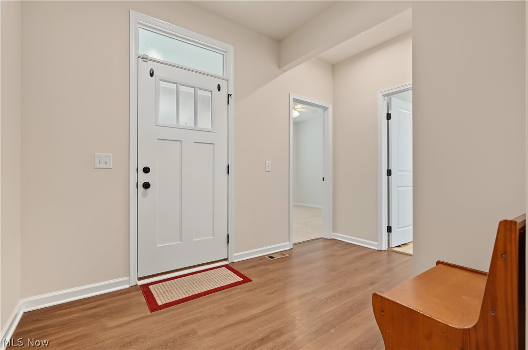 830 Sunrise Circle Property Photo 3