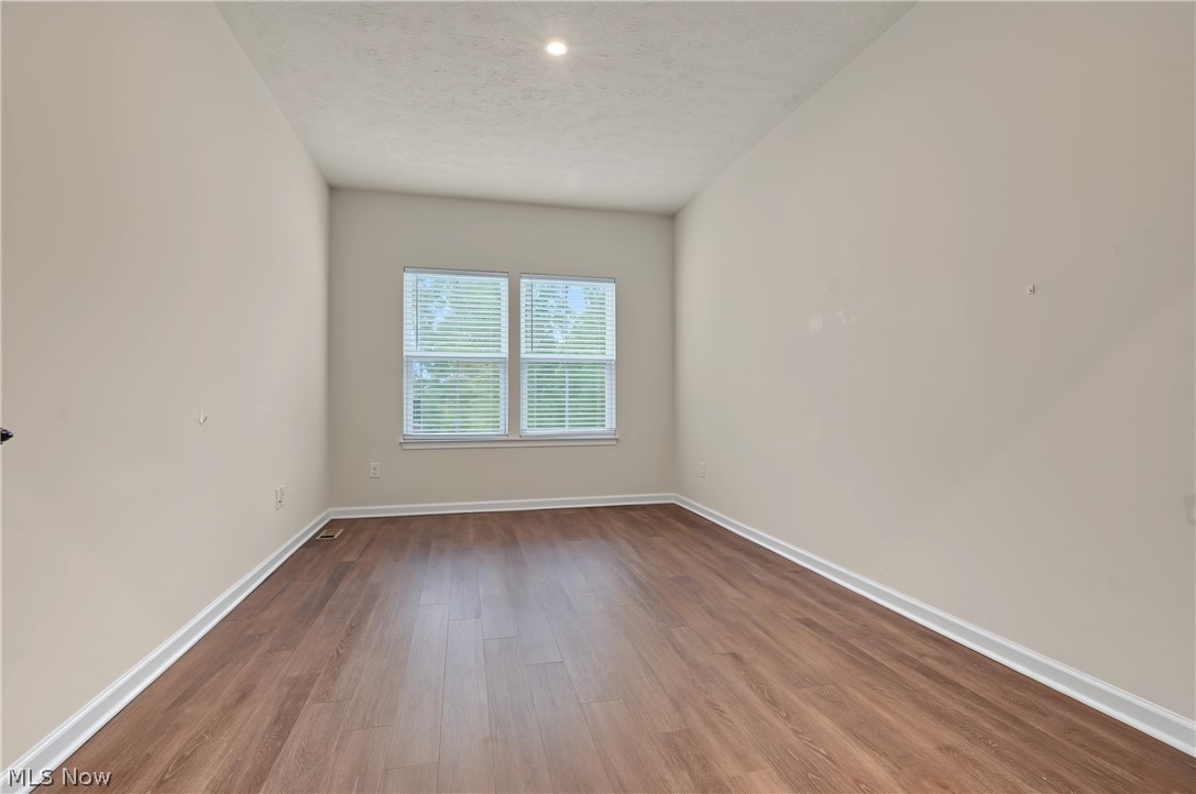 830 Sunrise Circle Property Photo 23