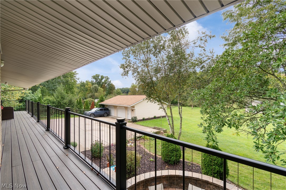 2134 Ritz Manor Drive Property Photo 9