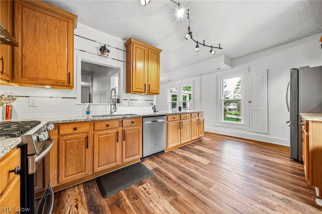 12285 Auburn Road Property Photo 11