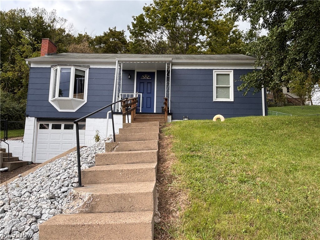 905 Van Meter Way Property Photo 1