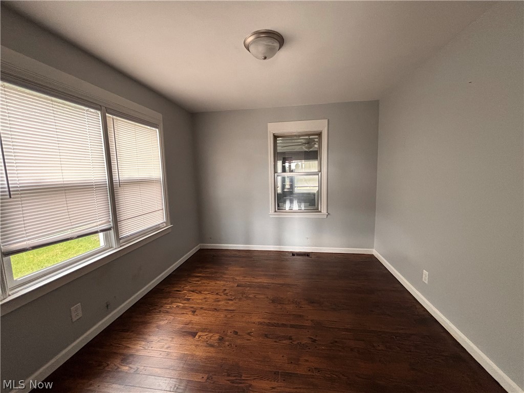 905 Van Meter Way Property Photo 11
