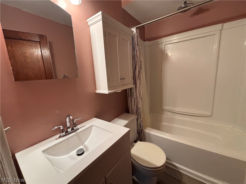 905 Van Meter Way Property Photo 14
