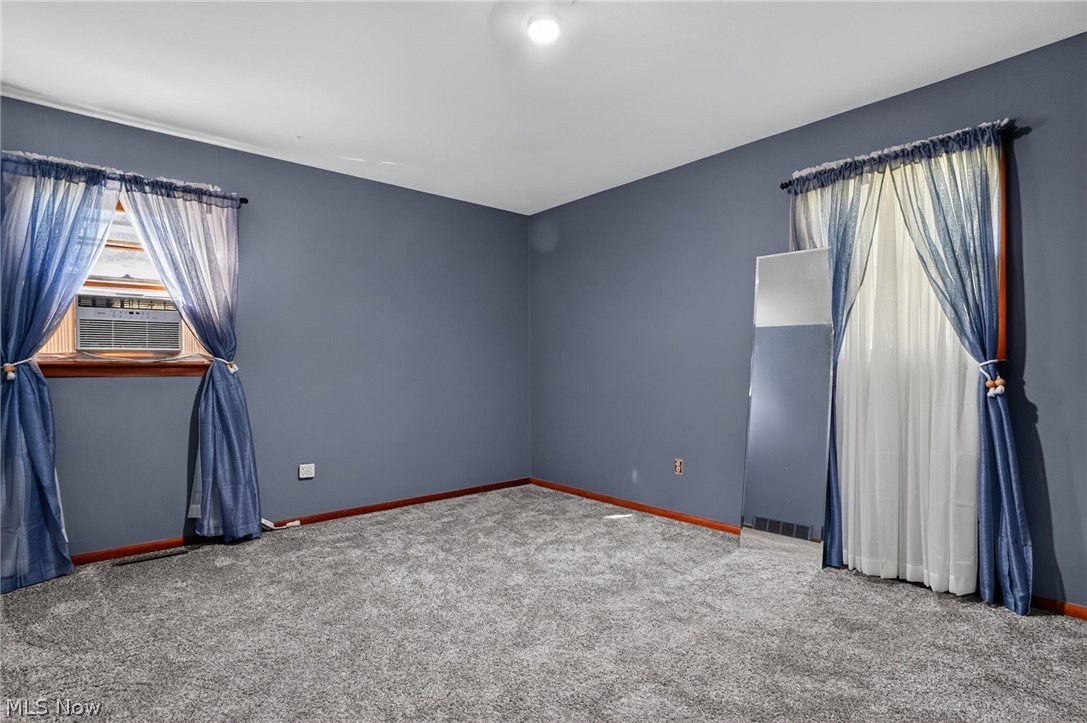 3045 Spencer Circle E Property Photo 11