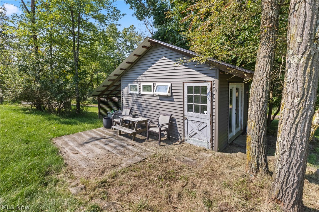 206 Deepwoods Lane Property Photo 8