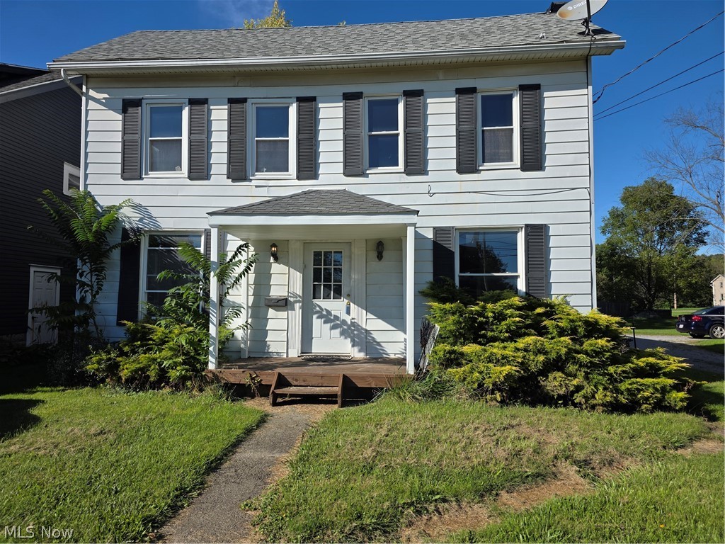 489 Columbia Street Property Photo 1