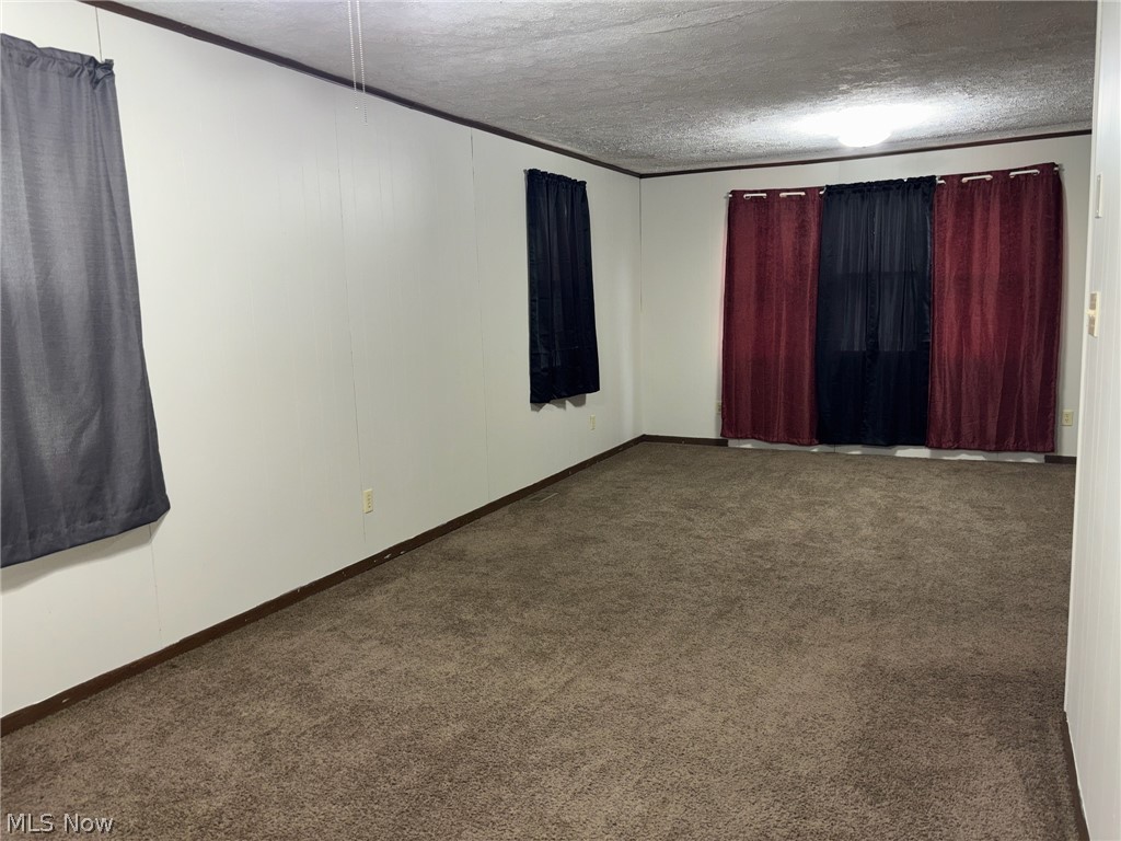 504 Walnut Avenue Property Photo 16