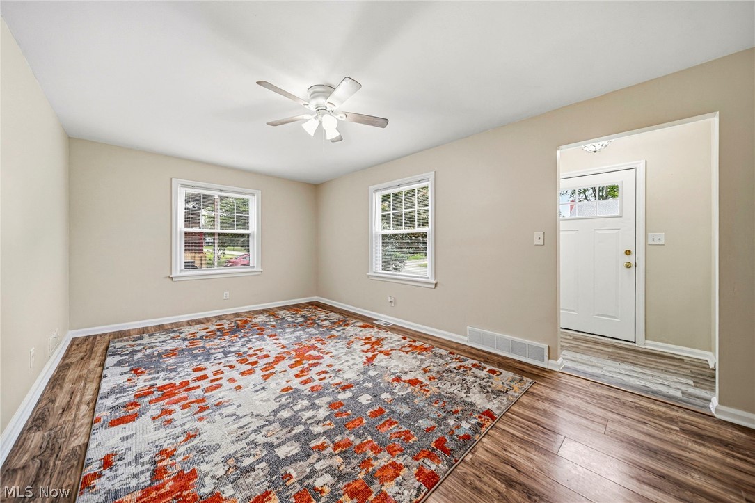 726 Lyndon Avenue Property Photo 7
