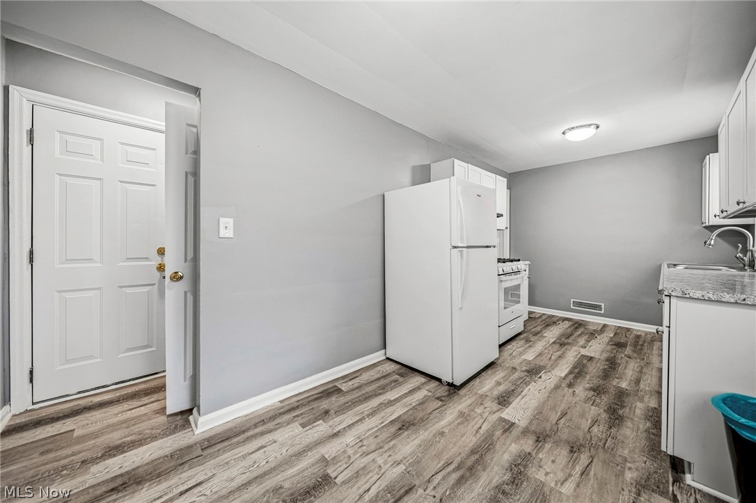 726 Lyndon Avenue Property Photo 17