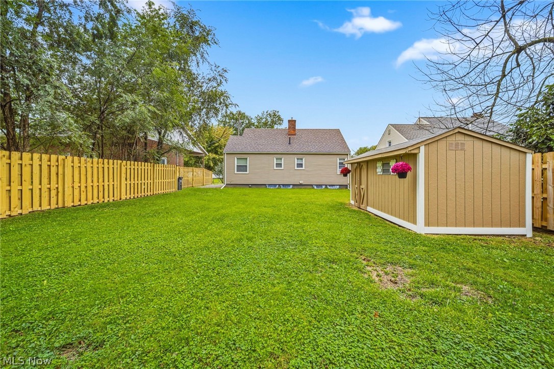 726 Lyndon Avenue Property Photo 28