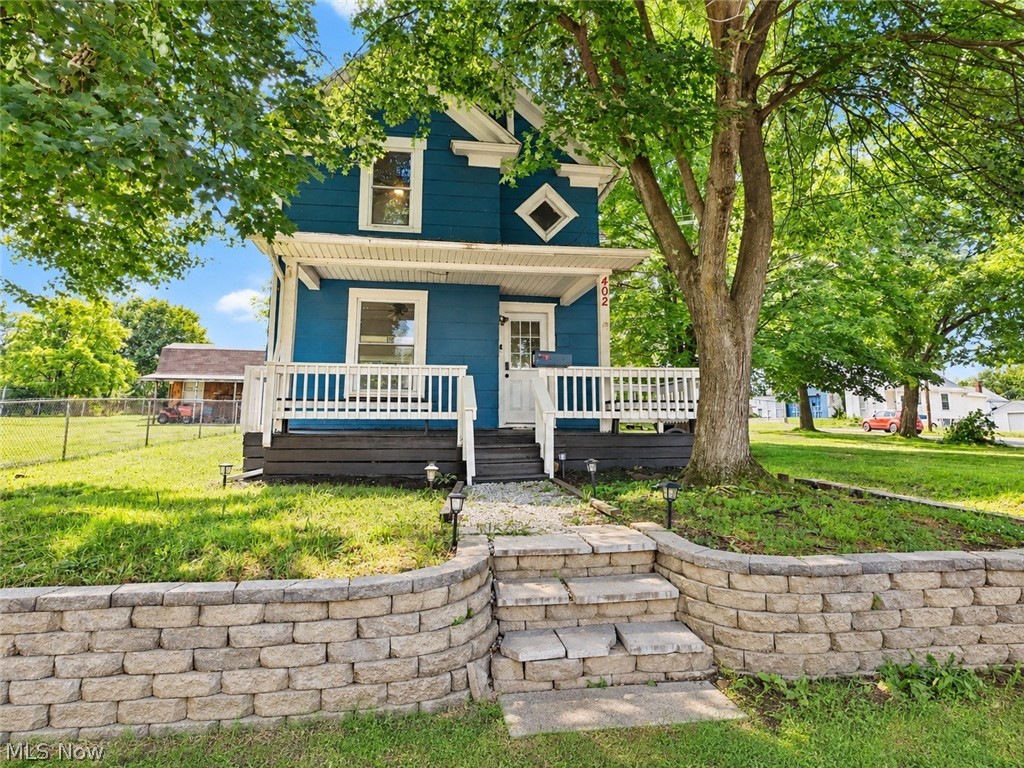 402 Hall Avenue Property Photo 1