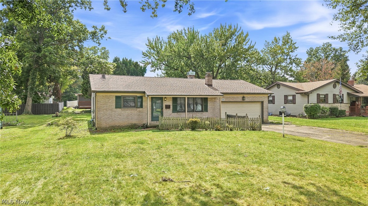 1889 Lancaster Drive Property Photo 32