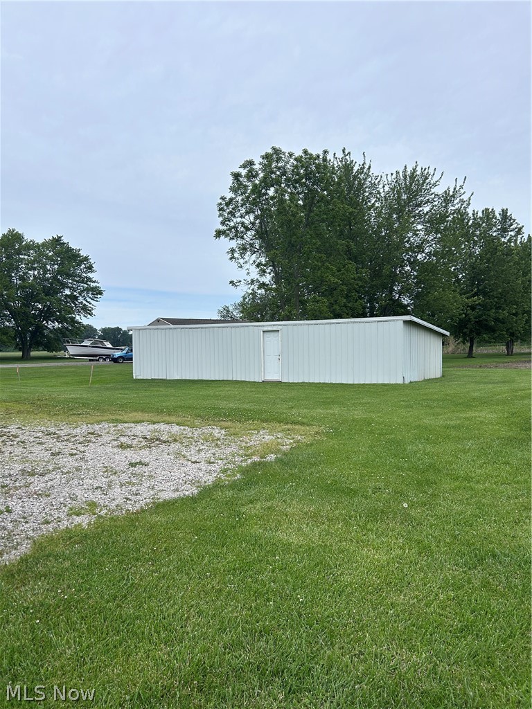 710 River Road Property Photo 19