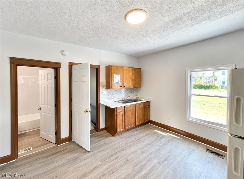 3611 E 116th Street Property Photo 5