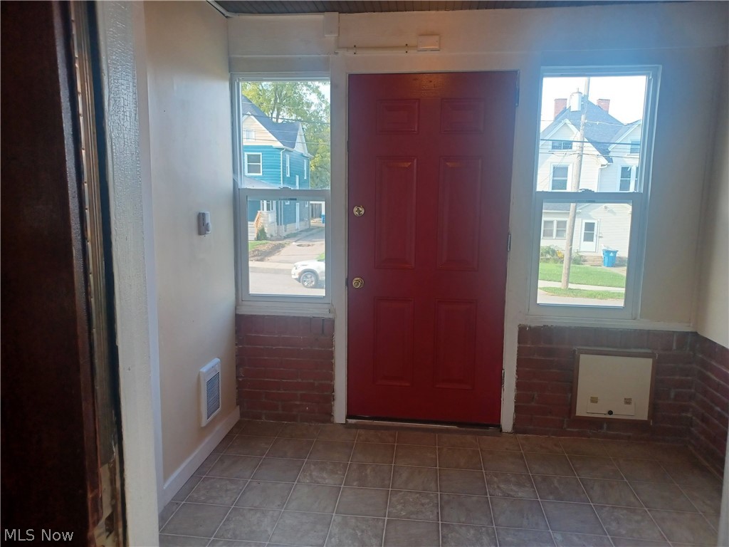 148 Elm Street Property Photo 2