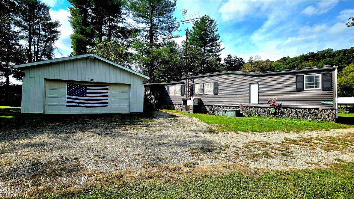 462 Echo Valley Road Property Photo 1