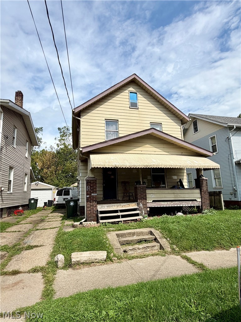 2013 17th Street Ne Property Photo 1