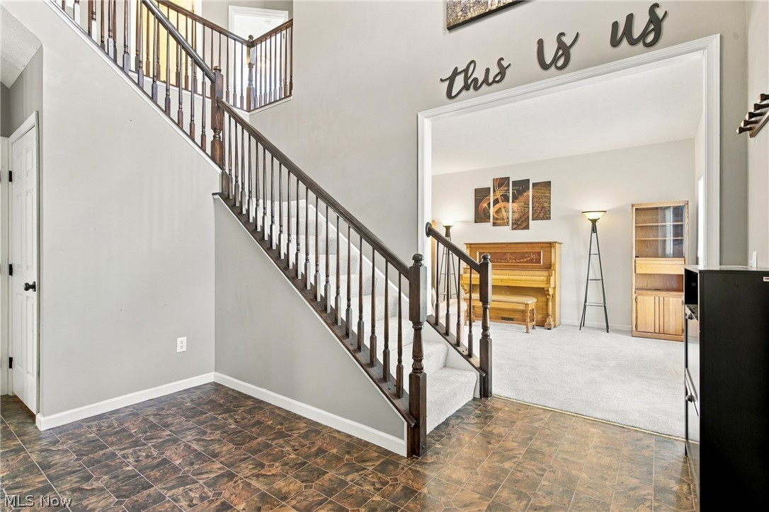 7372 Meadow Brooke Way Property Photo 7