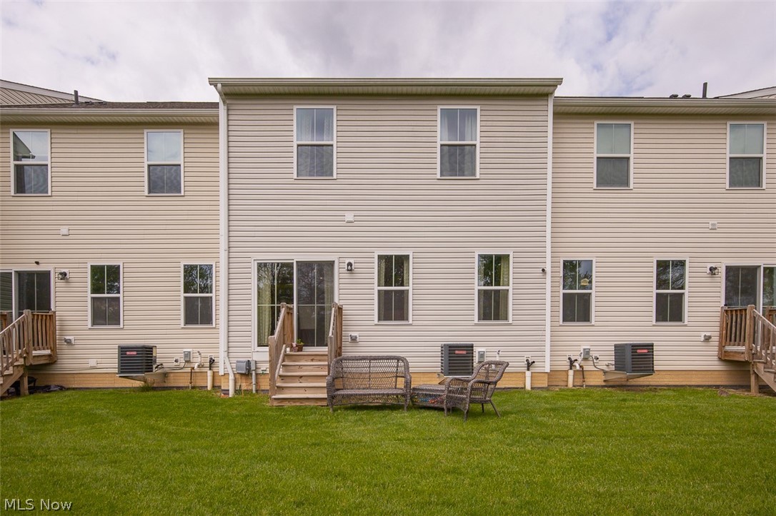 1165 Meadow Run Property Photo 32