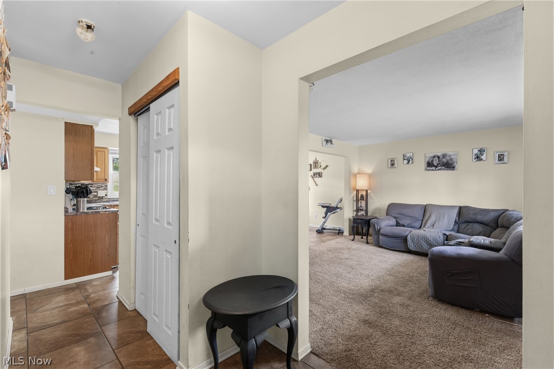 324 Thomas Street Property Photo 5