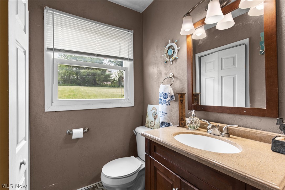 324 Thomas Street Property Photo 15