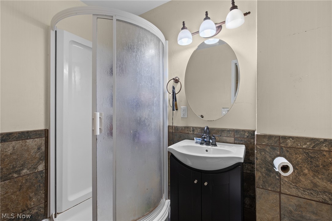 324 Thomas Street Property Photo 18
