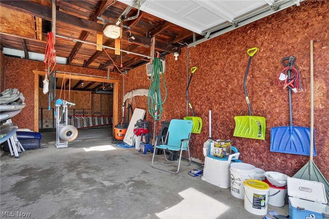 2825 E Center Street Property Photo 44