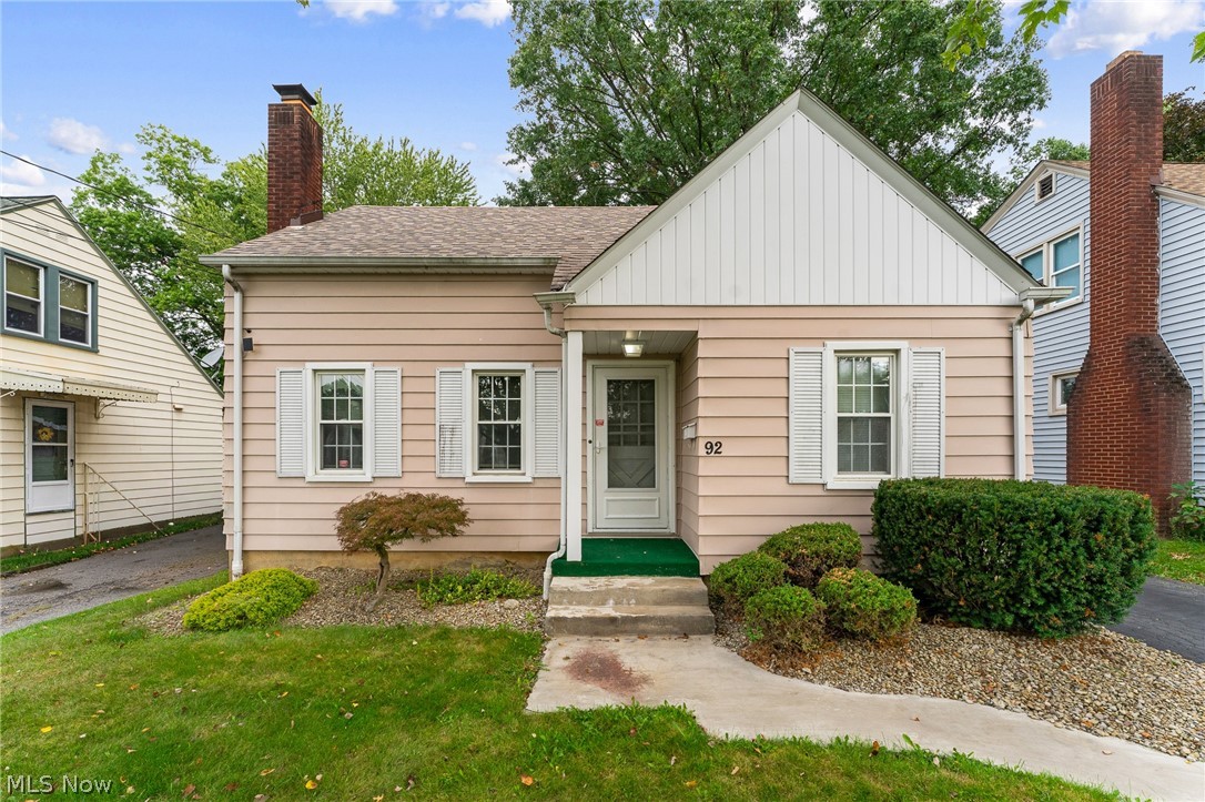 92 Leighton Avenue Property Photo 1