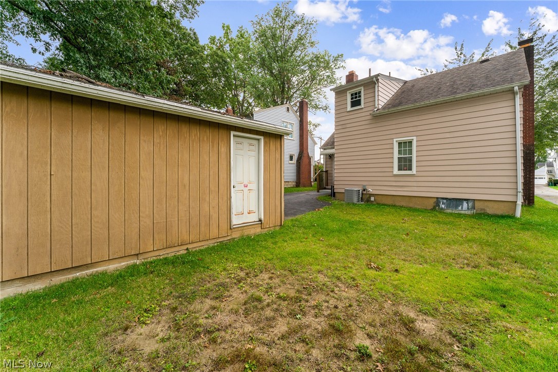 92 Leighton Avenue Property Photo 26