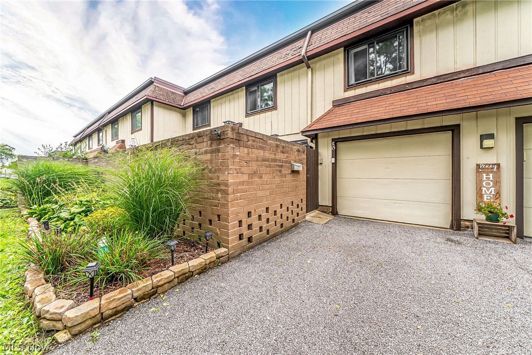 9956 Johnnycake Ridge Road E15