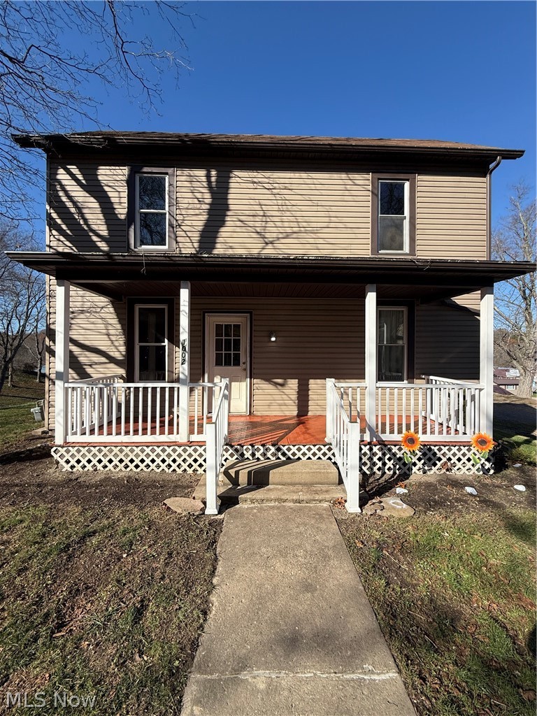 1002 Jefferson Property Photo 1